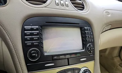 Mercedes-Benz SL-Class 2007, 113586 км, за 12913.9 USD - фото 17