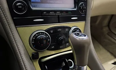 Mercedes-Benz SL-Class 2007, 113586 км, за 12913.9 USD - фото 18