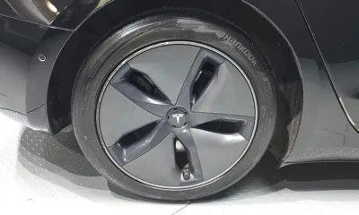 Tesla Model 3 2020, 230540 км, за 12312.71 USD