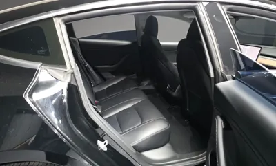 Tesla Model 3 2020, 230540 км, за 12312.71 USD - фото 12