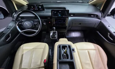 Hyundai Staria 2023, 108627 км, за 15536.63 USD - фото 7