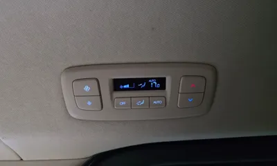 Hyundai Staria 2023, 108627 км, за 15536.63 USD - фото 20