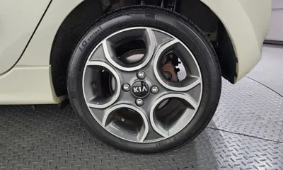 Kia Morning 2013, 157803 км, за 2264.93 USD - фото 21