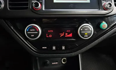 Kia Morning 2013, 157803 км, за 2264.93 USD - фото 31