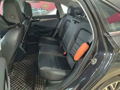 Volkswagen Sagitar 2021, 37600 км, за 9141.06 USD - фото 17