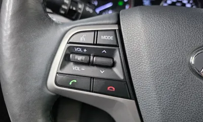 Hyundai Avante 2016, 52846 км, за 7089.41 USD - фото 18