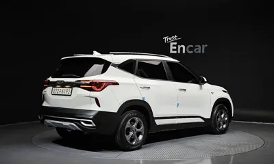 Kia Seltos 2023, 88184 км, за 11166.57 USD