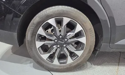 Kia Canival 2023, 137570 км, за 16251.7 USD