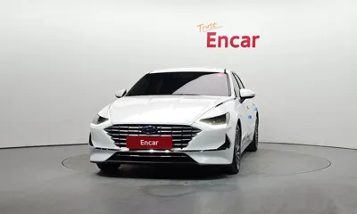 Hyundai Sonata 2020, 103357 км, за 12473.72 USD