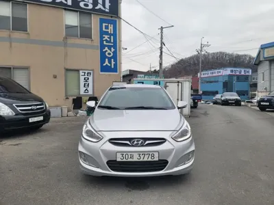 Hyundai Accent 2015, 92471 км, за 3812.35 USD