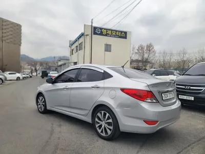 Hyundai Accent 2015, 92471 км, за 3812.35 USD - фото 7