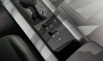 Hyundai Ioniq6 2023, 107673 км, за 20781.77 USD - фото 27