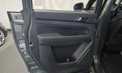 KG_Mobility_Ssangyong Rexton 2021, 71873 км, за 13869.89 USD - фото 25