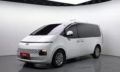 Hyundai Staria · 2024 год