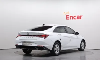 Hyundai Avante 2021, 52158 км, за 10473.6 USD