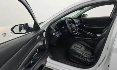 Hyundai Avante 2021, 52158 км, за 10473.6 USD - фото 10