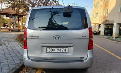 Hyundai Starex 2010, 191803 км, за 3429.76 USD