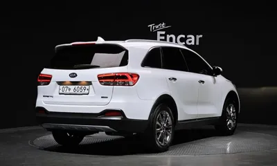 Kia Sorento 2015, 143000 км, за 7491.86 USD