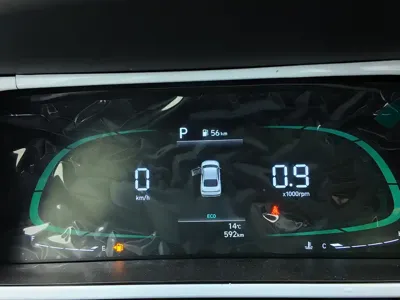 Hyundai Elantra 2025, 600 км, за 11889.12 USD - фото 6