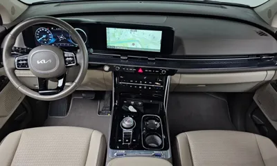 Kia Canival 2023, 65540 км, за 25610.87 USD - фото 7