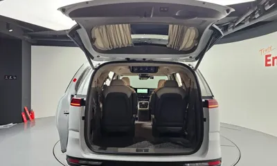 Kia Canival 2023, 65540 км, за 25610.87 USD - фото 20