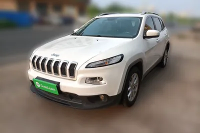 Jeep Cherokee · 2016 год