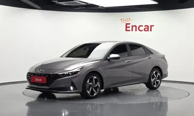 Hyundai Avante · 2022 год