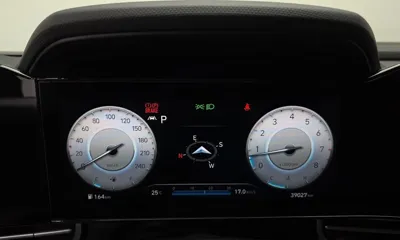 Hyundai Avante 2022, 39027 км, за 15622.95 USD - фото 8