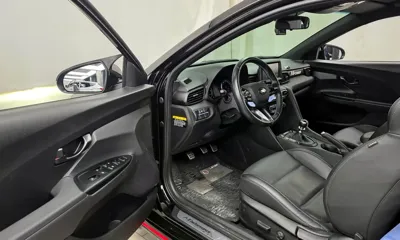 Hyundai Veloster 2020, 34390 км, за 12143.89 USD - фото 10