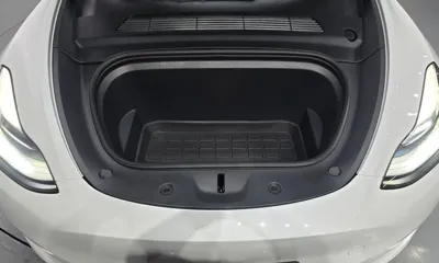Tesla Model Y 2022, 73495 км, за 26208.61 USD - фото 6