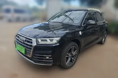 Audi Q5L · 2020 год
