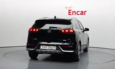 Kia Niro 2017, 104016 км, за 7296.42 USD