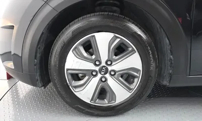 Kia Niro 2017, 104016 км, за 7296.42 USD
