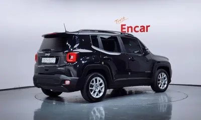 Jeep Renegade 2020, 42022 км, за 9839.83 USD