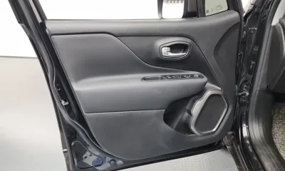 Jeep Renegade 2020, 42022 км, за 9839.83 USD - фото 24
