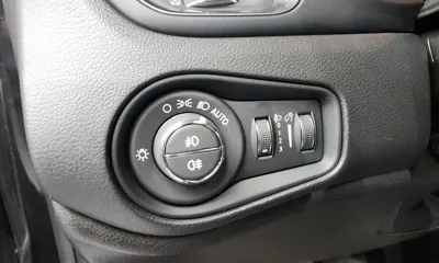 Jeep Renegade 2020, 42022 км, за 9839.83 USD - фото 27