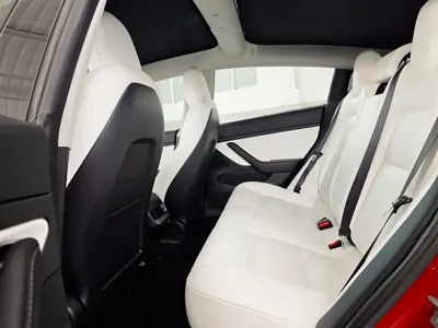 Tesla Model 3 2020, 57300 км, за 14537.68 USD - фото 10