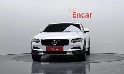 Volvo V90 2019, 155338 км, за 14039.72 USD