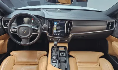 Volvo V90 2019, 155338 км, за 14039.72 USD - фото 7