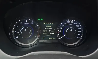 Hyundai Grandeur 2016, 122791 км, за 7548.9 USD - фото 8