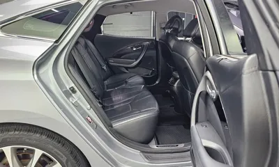 Hyundai Grandeur 2016, 122791 км, за 7548.9 USD - фото 12