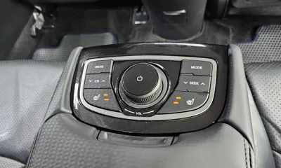 Hyundai Grandeur 2016, 122791 км, за 7548.9 USD - фото 19