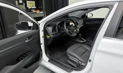 Hyundai Avante 2016, 84194 км, за 7201.85 USD - фото 10