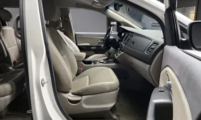 Kia Canival 2015, 170215 км, за 6556.29 USD - фото 10
