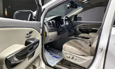 Kia Canival 2015, 170215 км, за 6556.29 USD - фото 11