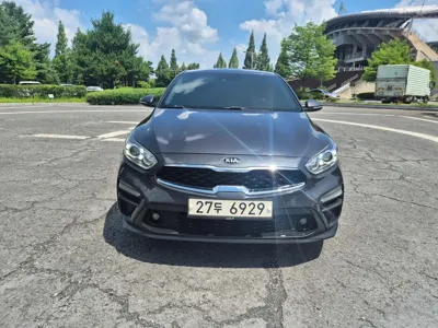 Kia K3 · 2019 год