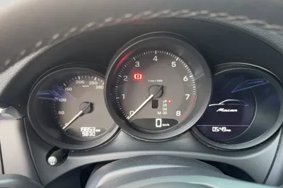 Porsche Macan 2022, 19800 км, за 54841 USD - фото 9
