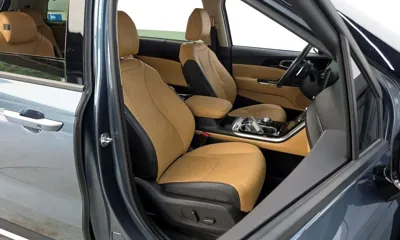 Kia Canival 2023, 47426 км, за 15107.11 USD - фото 26