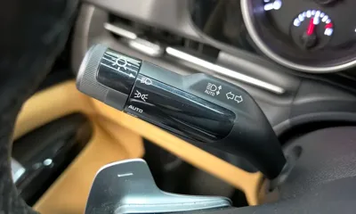 Kia Canival 2023, 47426 км, за 15107.11 USD - фото 29