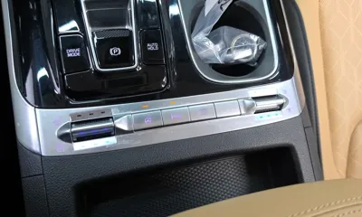 Kia Canival 2023, 47426 км, за 15107.11 USD - фото 31